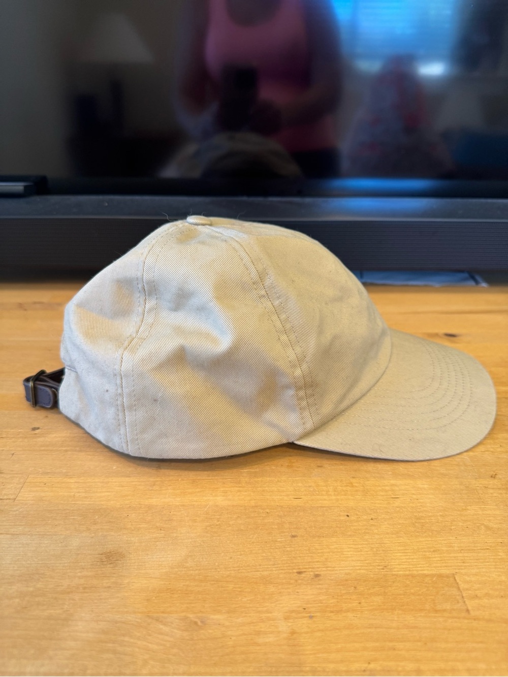 Uniqlo Adjustable Cap Beige